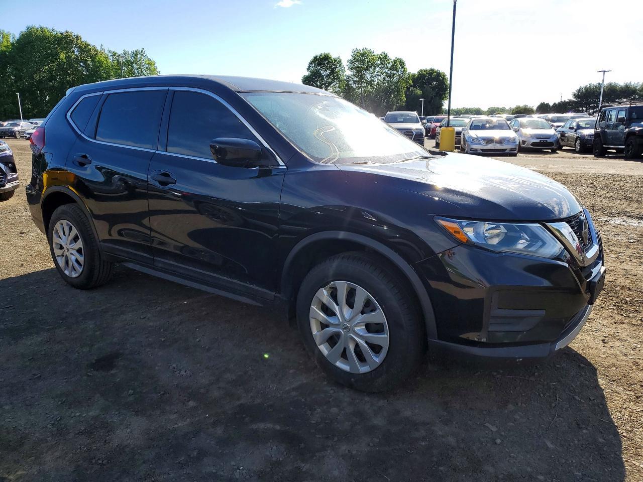 2020 Nissan Rogue S - Фото 4