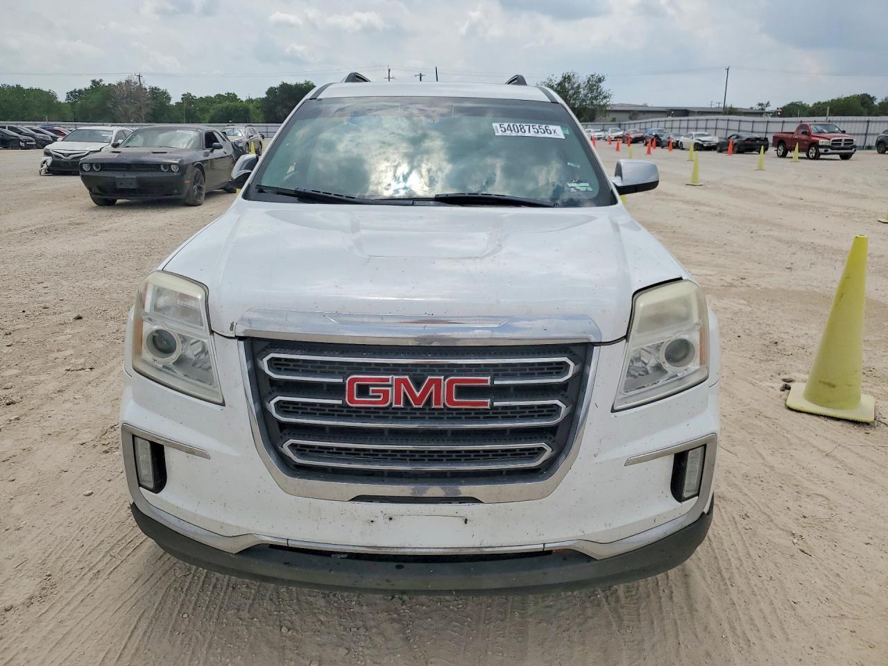 2017 GMC Terrain Slt - Image 5