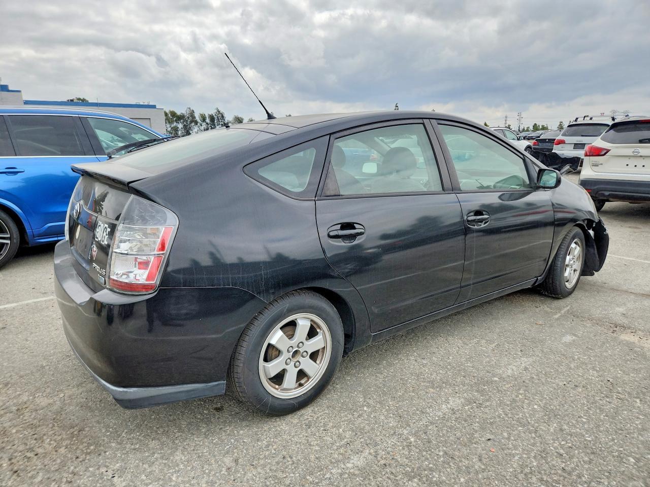 2005 Toyota Prius Base - Фото 3
