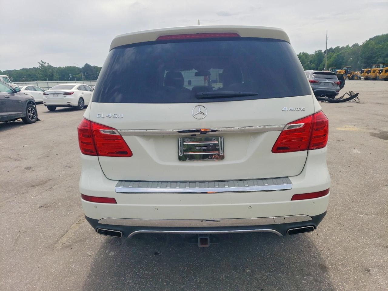 2013 Mercedes-Benz Gl 450 4Matic - Image 6