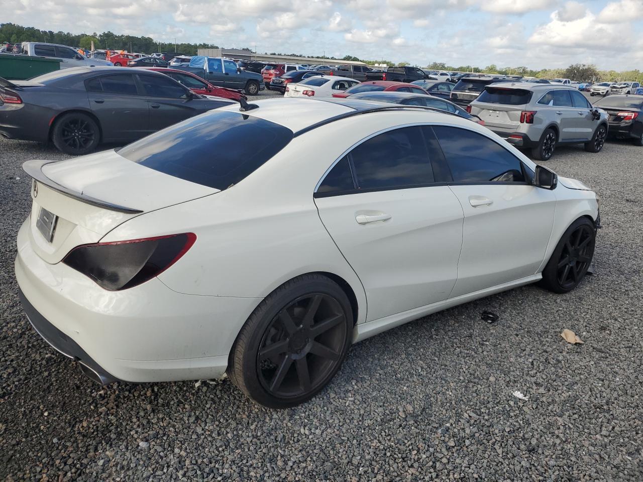 2014 Mercedes-Benz Cla 250 - Image 3
