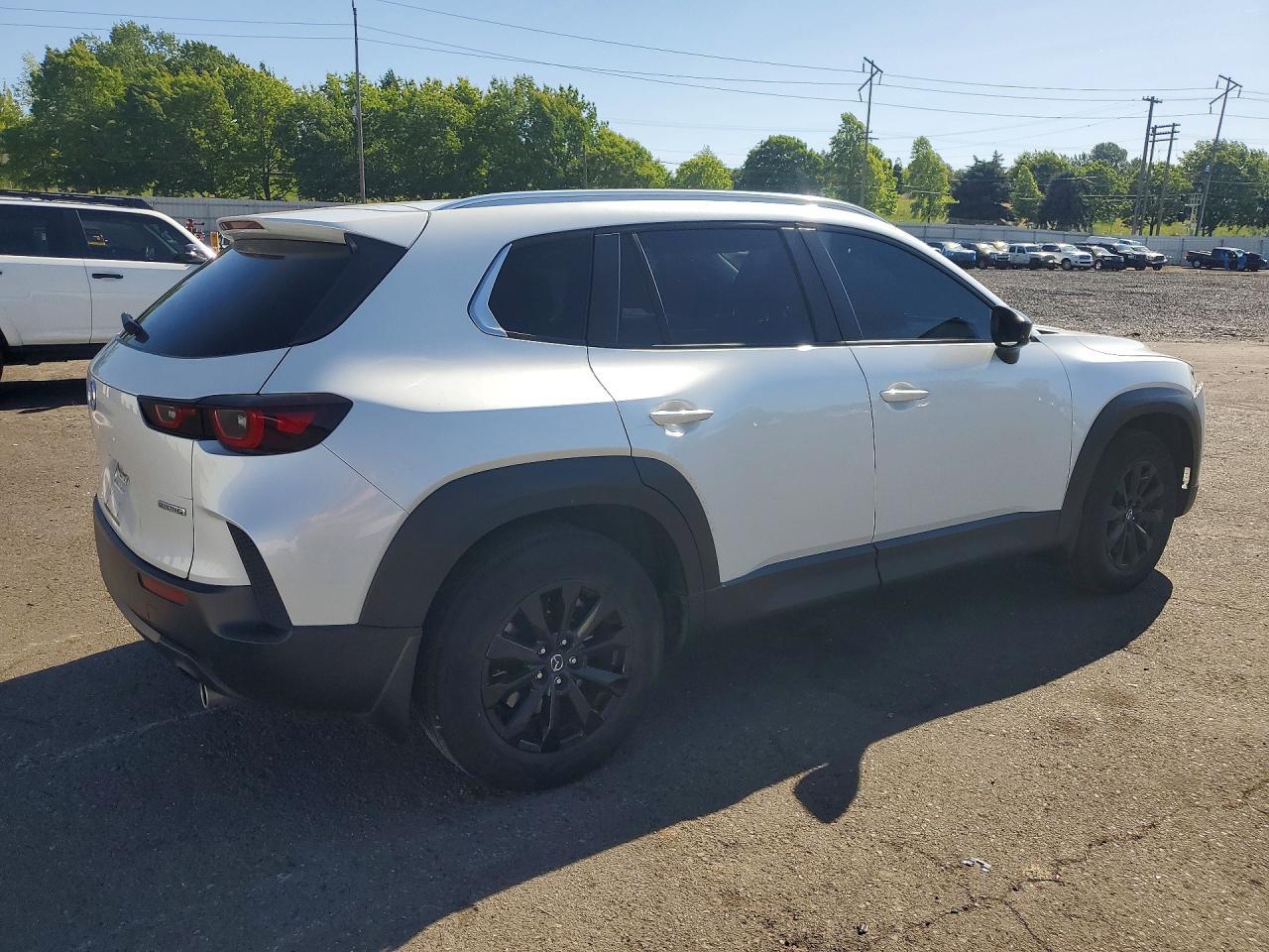 2024 Mazda Cx-50 Select - Image 3