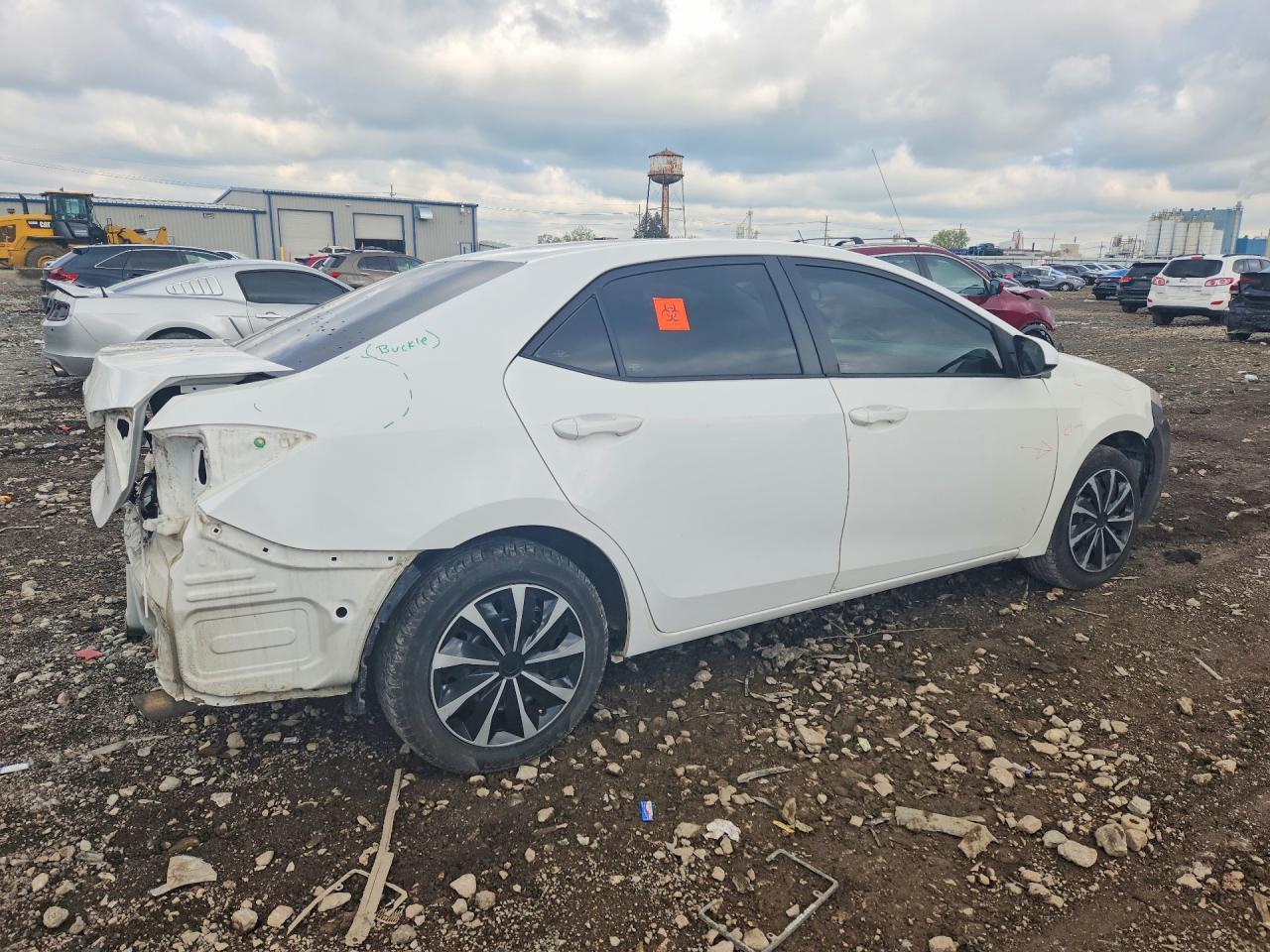2014 Toyota Corolla Le - Фото 3