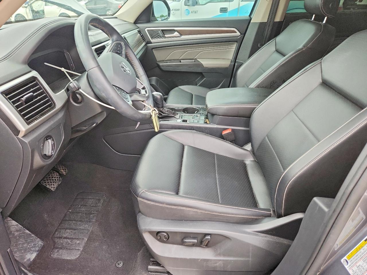 2023 Volkswagen Atlas Se - Image 7