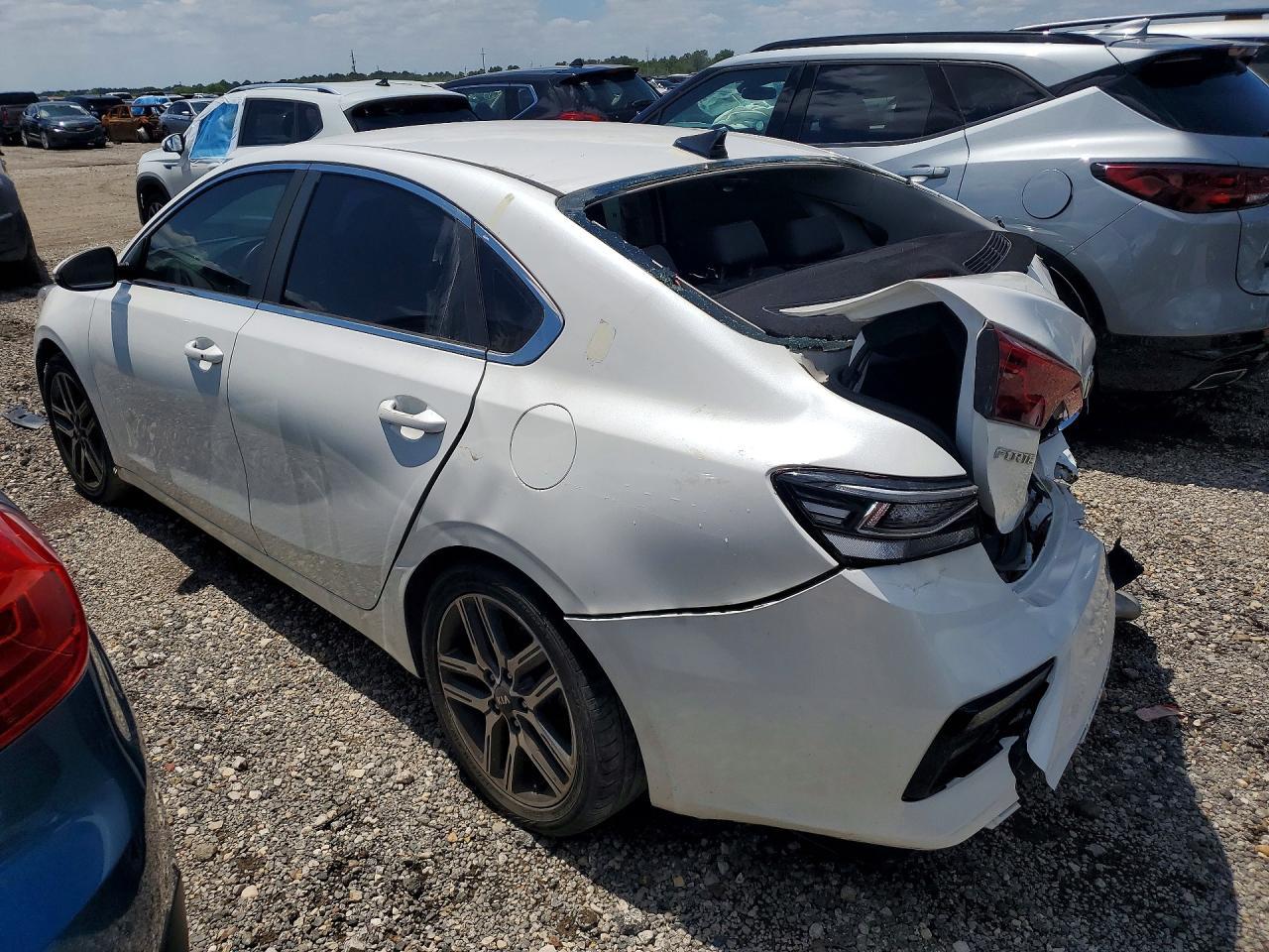 2019 Kia Forte Ex - Фото 2
