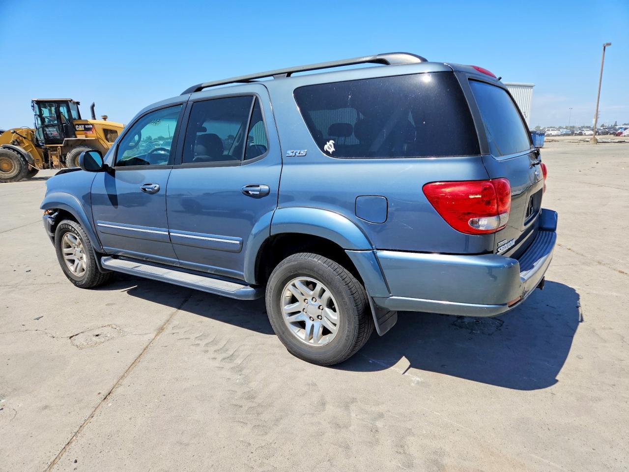 2005 Toyota Sequoia Sr5 - Фото 2