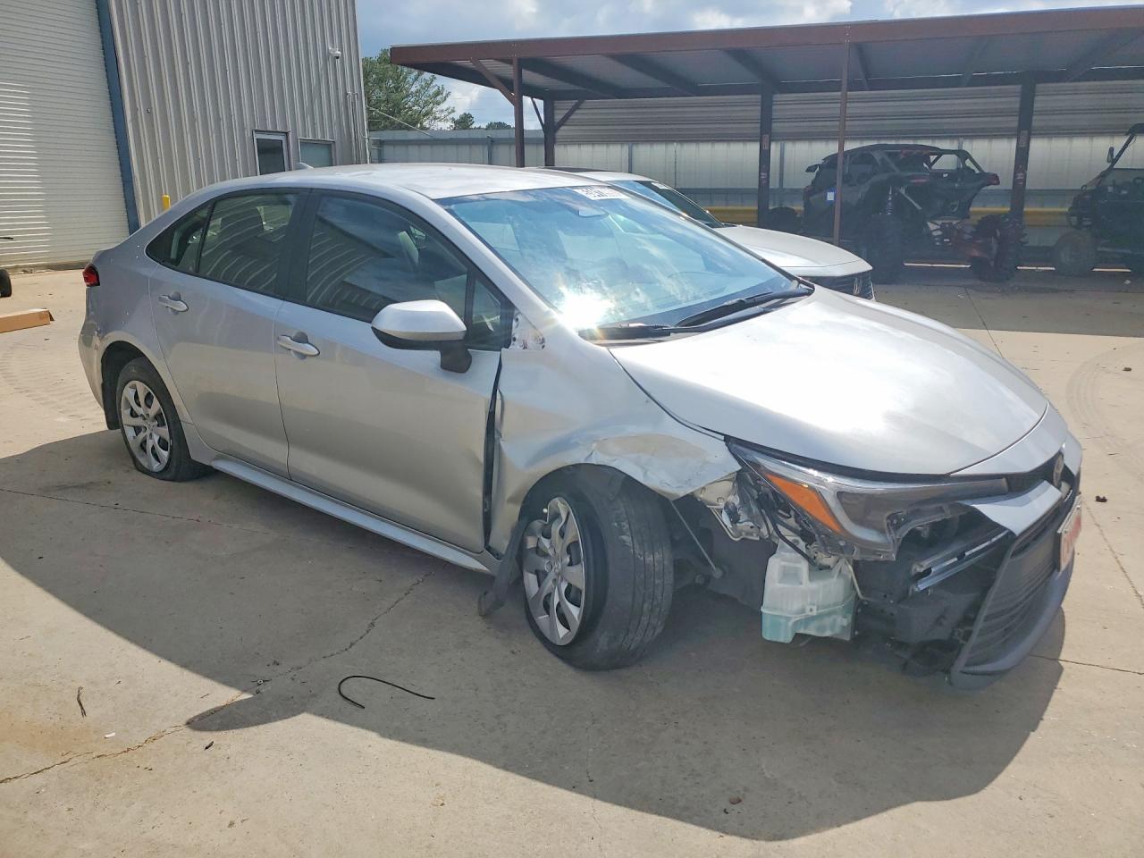 2025 Toyota Corolla Hybrid Le - Image 4