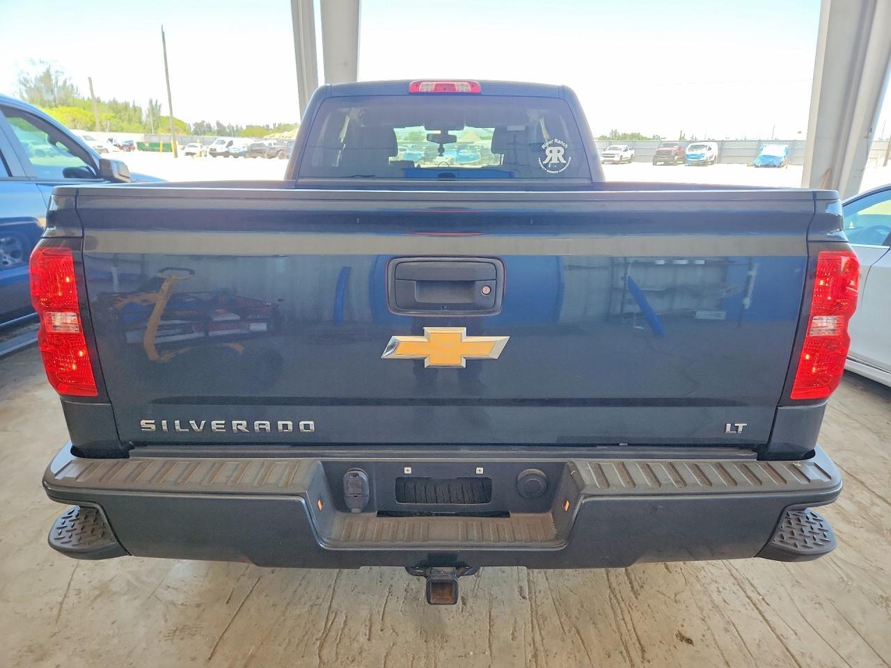 2017 Chevrolet Silverado K1500 Lt - Image 6