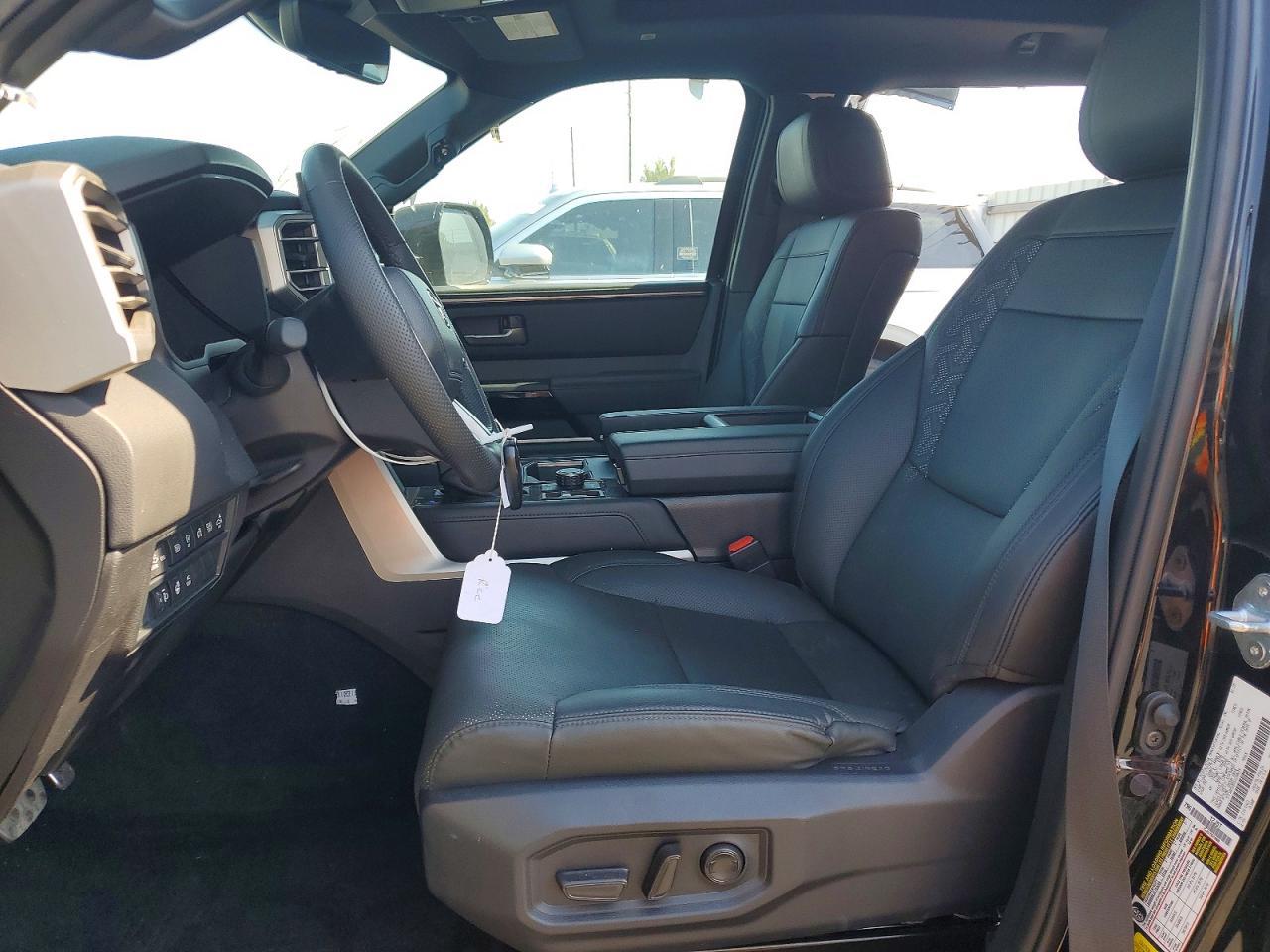 2025 Toyota Tundra Limited - Фото 7