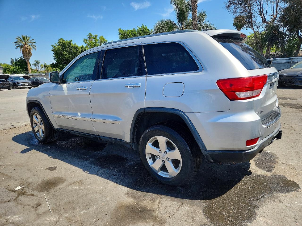 2012 Jeep Grand Cherokee Limited - Фото 2