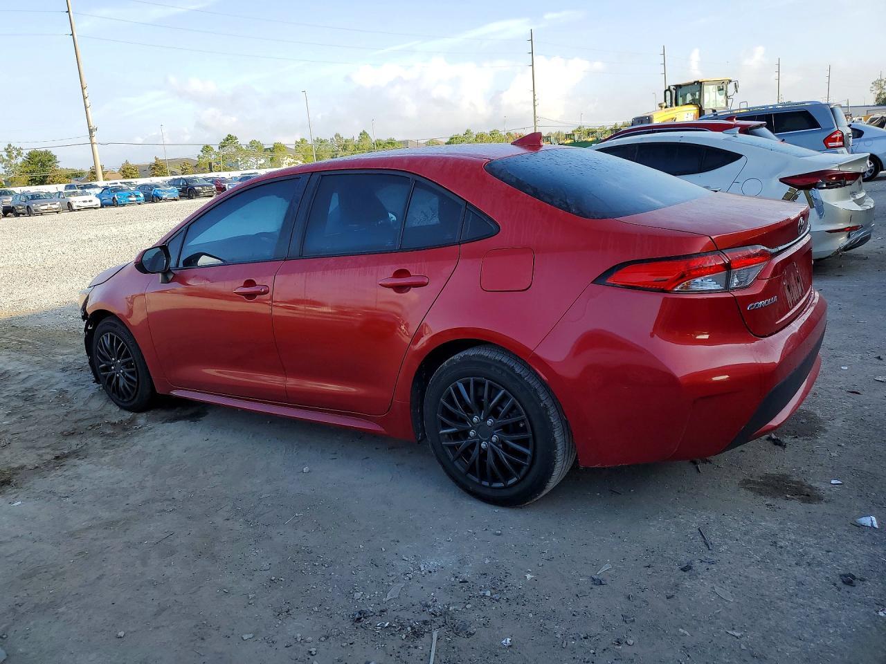 2021 Toyota Corolla Le - Фото 2