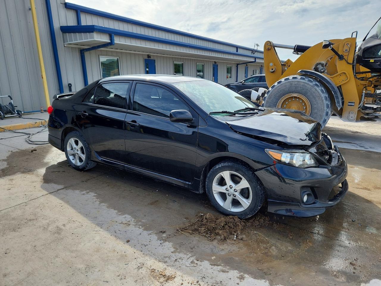 2011 Toyota Corolla S - Фото 4