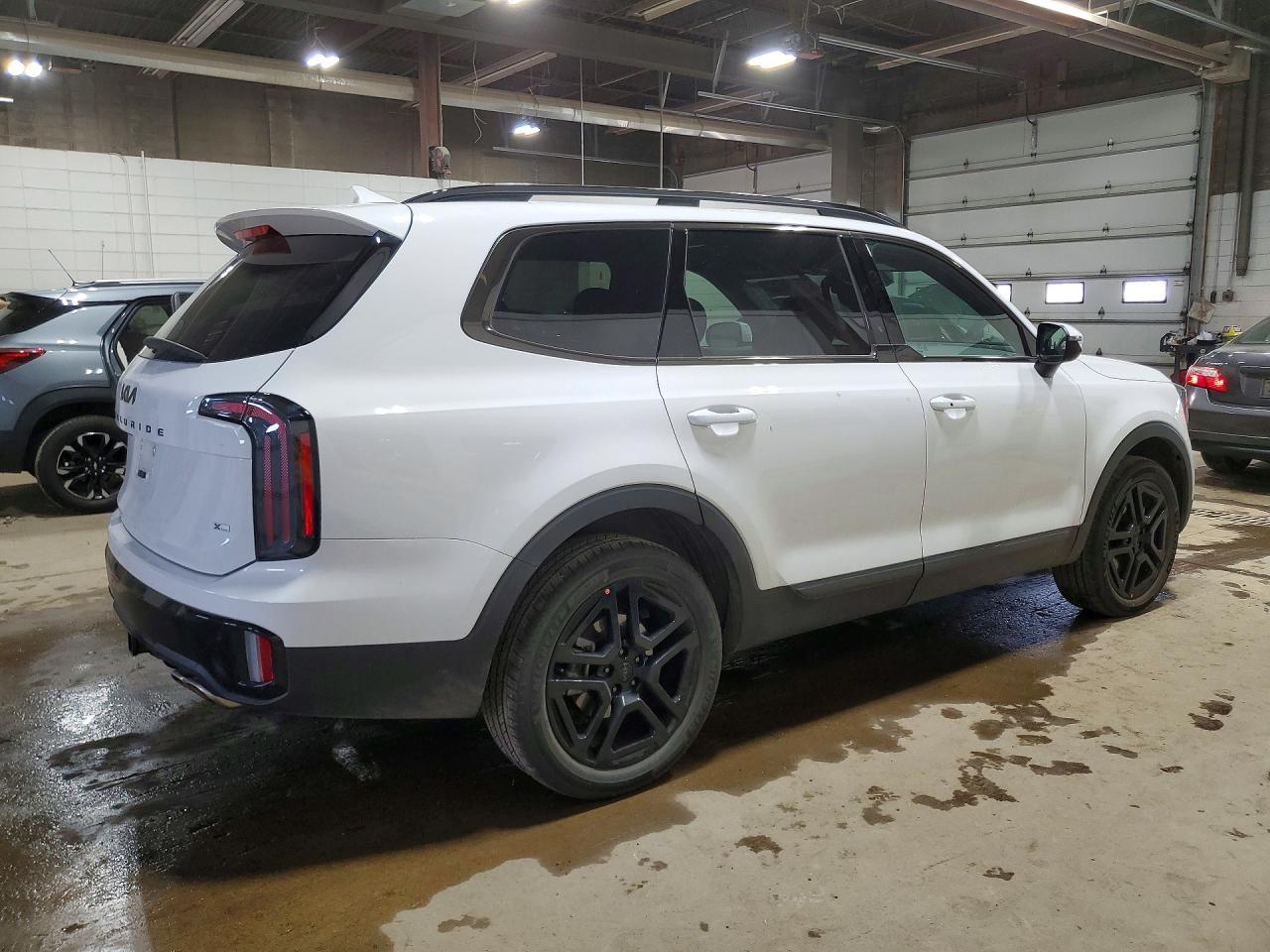 2025 Kia Telluride Ex X-Line - Image 3