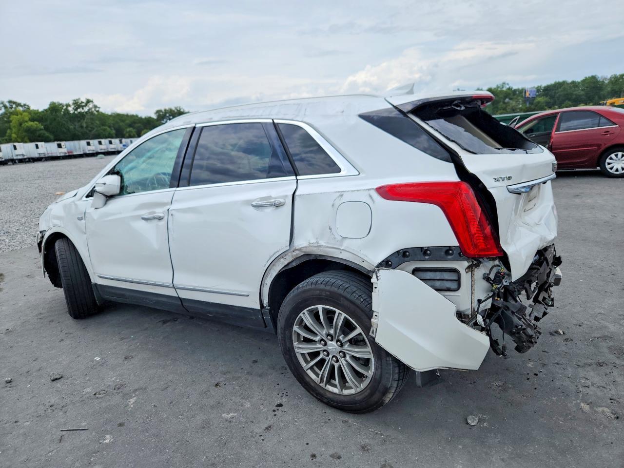 2018 Cadillac Xt5 Luxury - Фото 2