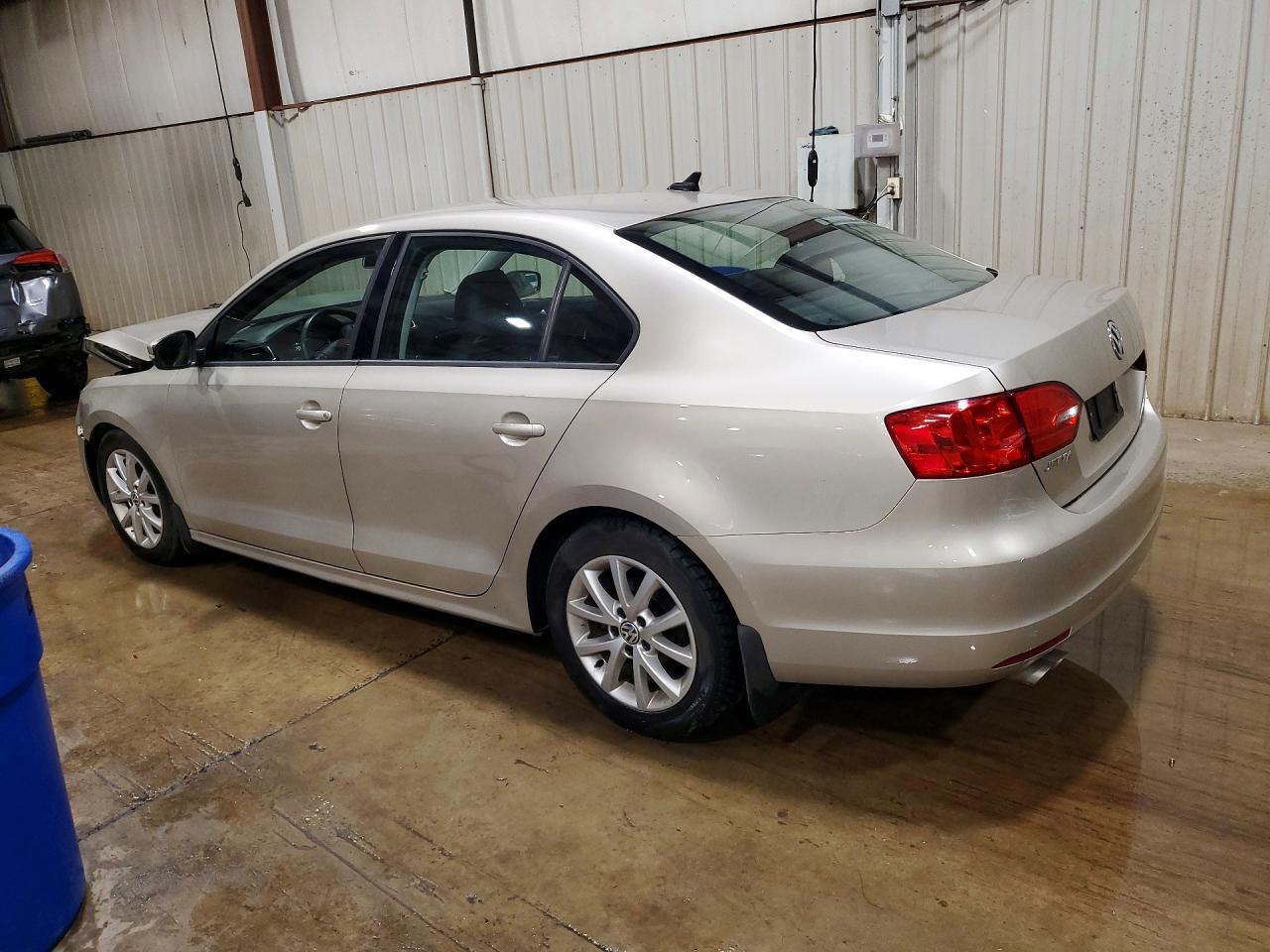 2012 Volkswagen Jetta Se - Фото 2