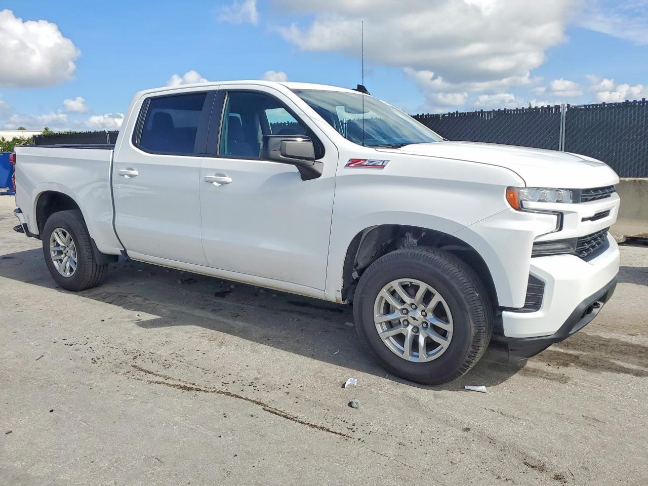 2021 Chevrolet Silverado K1500 Rst - Фото 4