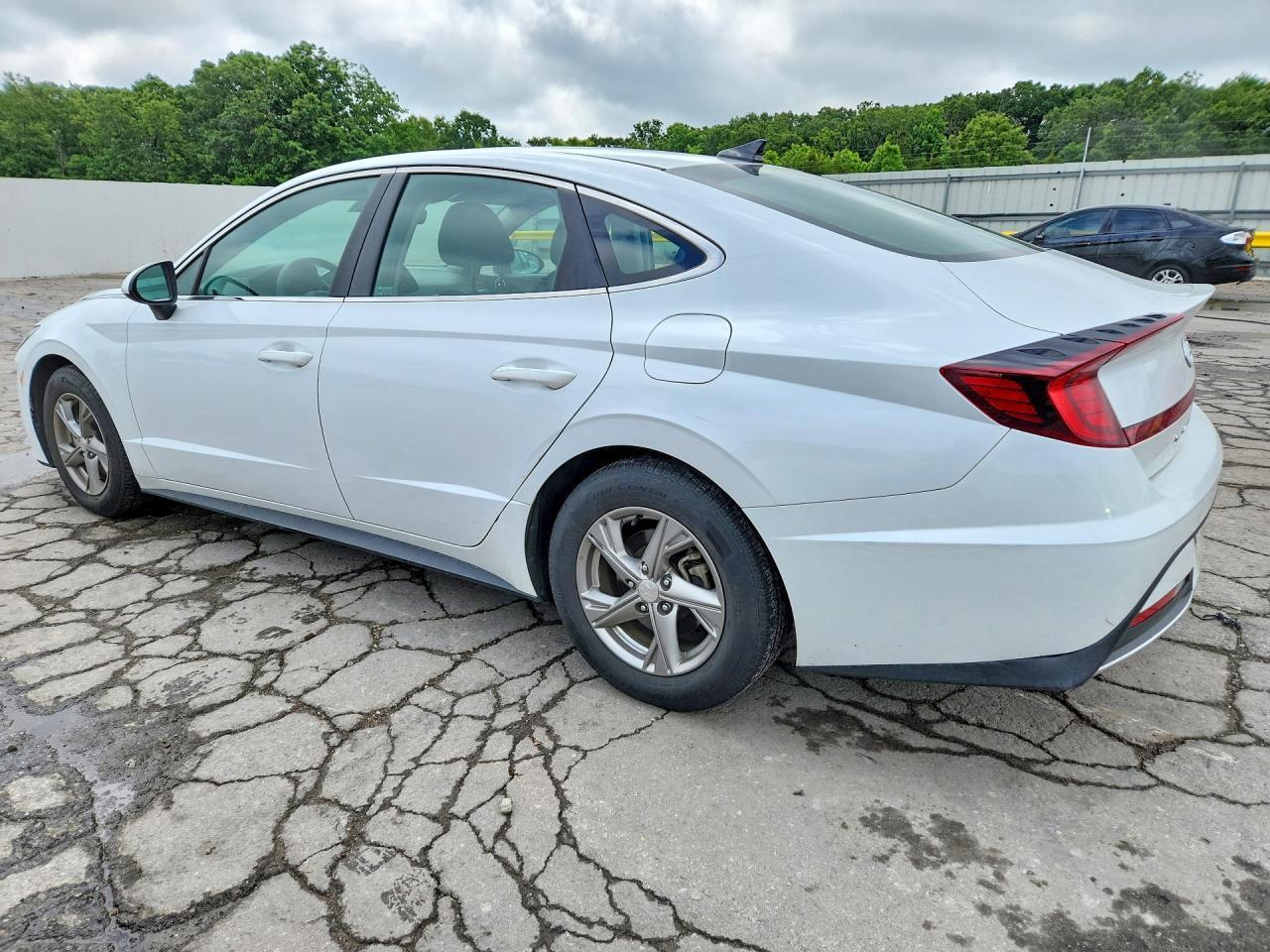 2021 Hyundai Sonata Se - Image 2