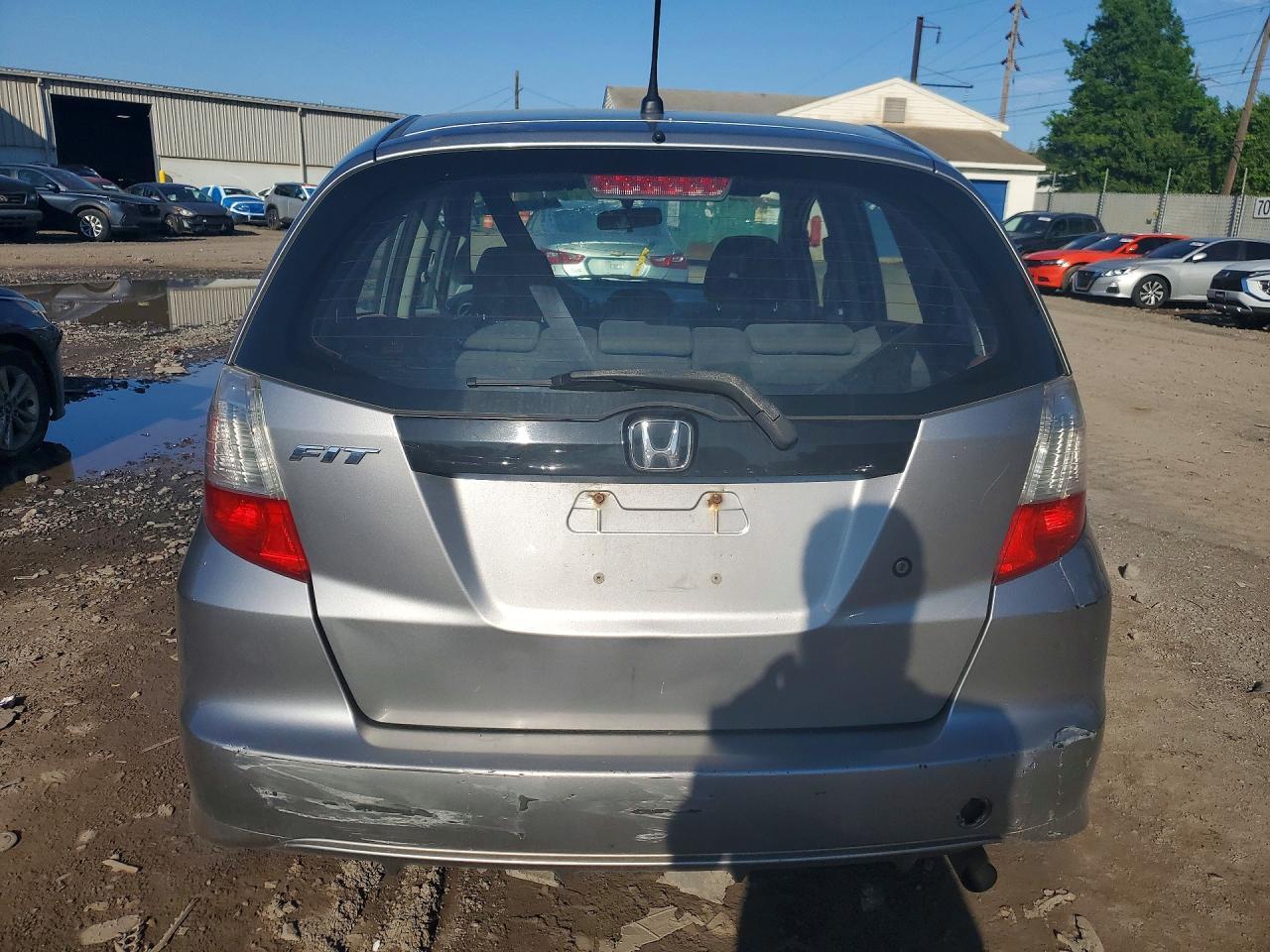 2010 Honda Fit - Фото 6