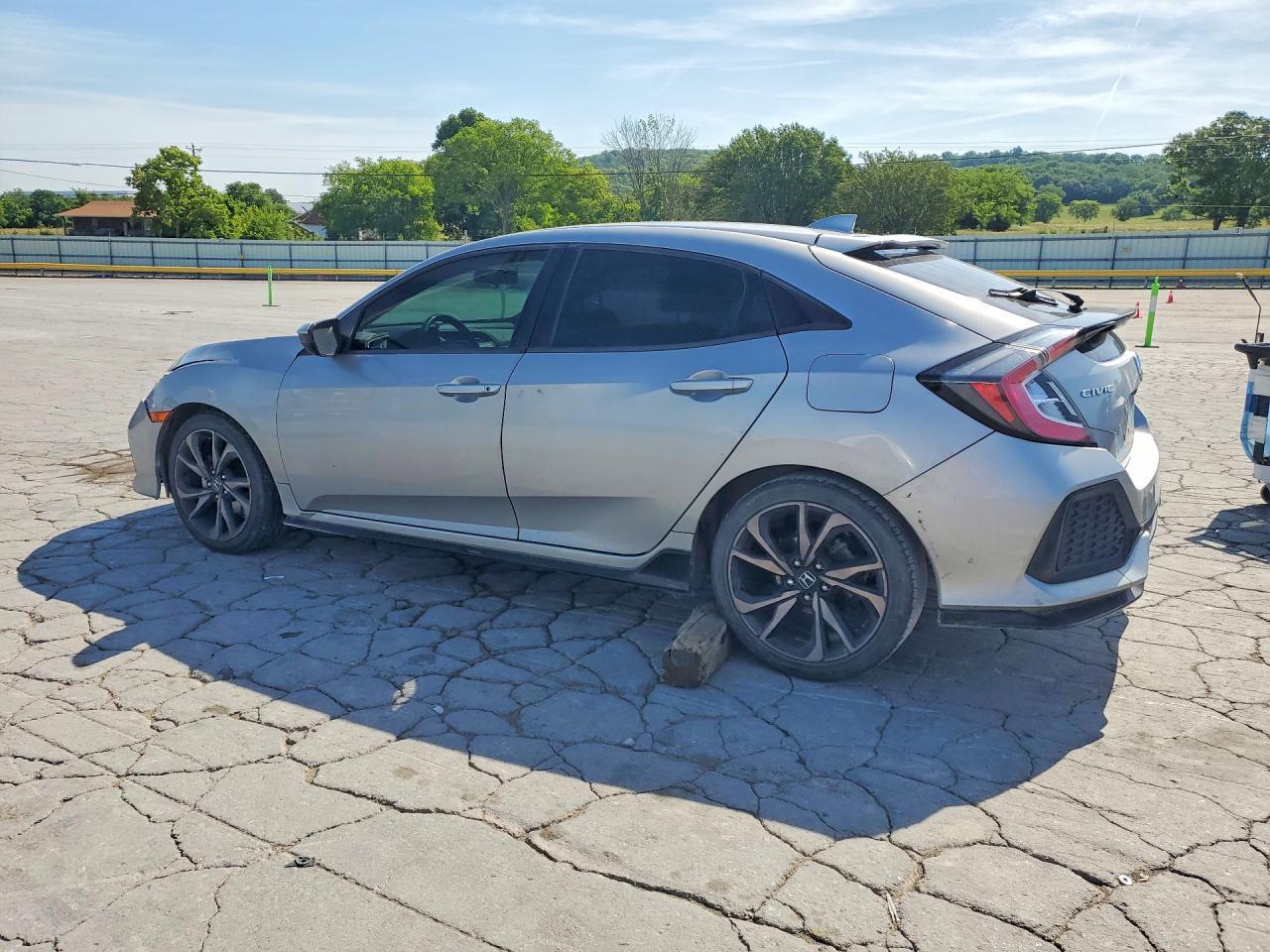 2018 Honda Civic Sport - Image 2