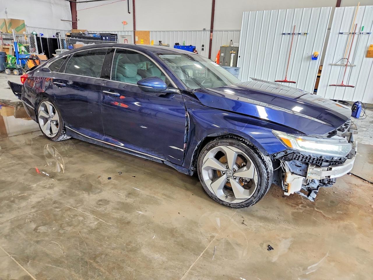 2018 Honda Accord Touring - Фото 4