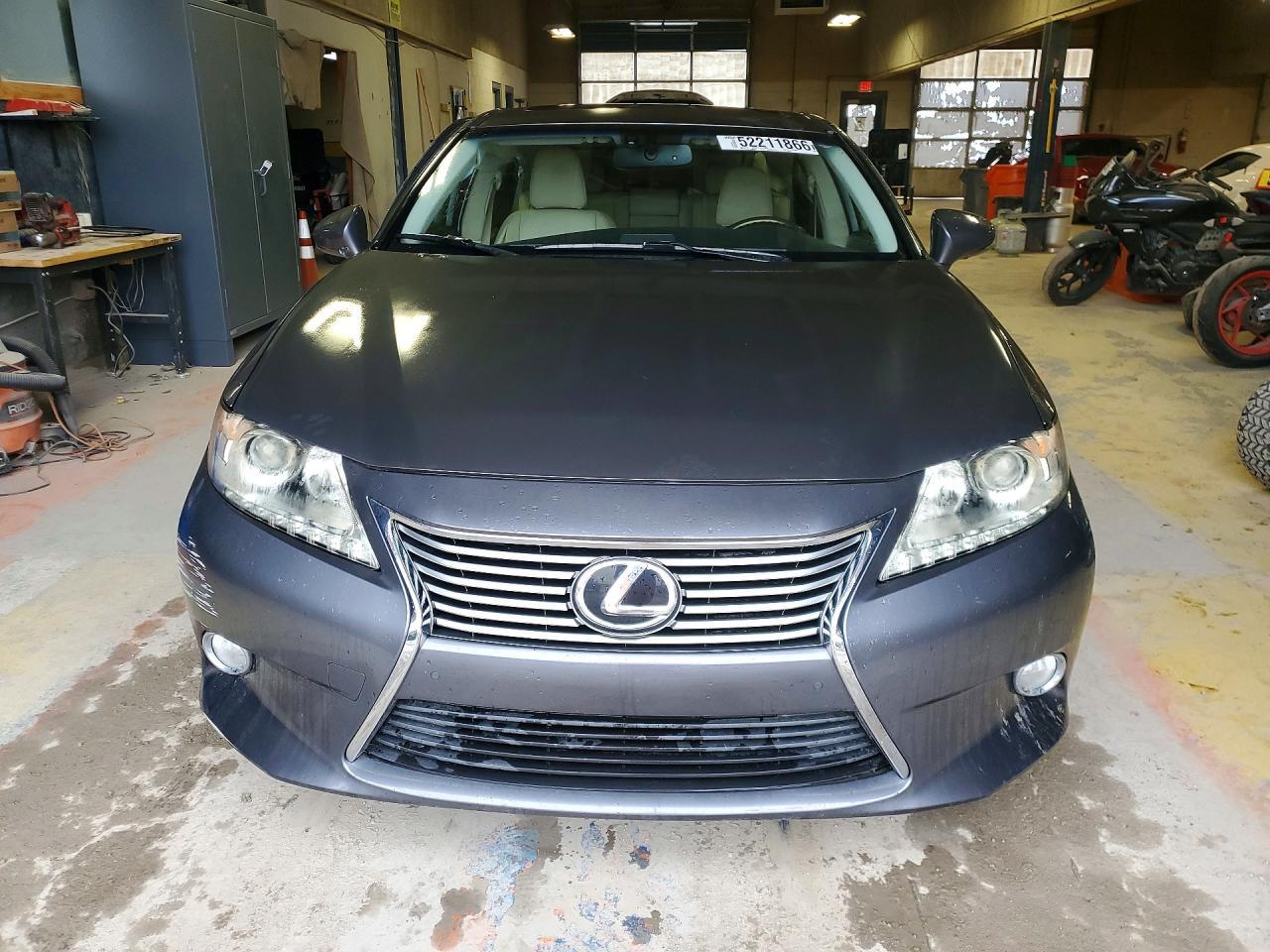 2013 Lexus Es 350 - Image 5