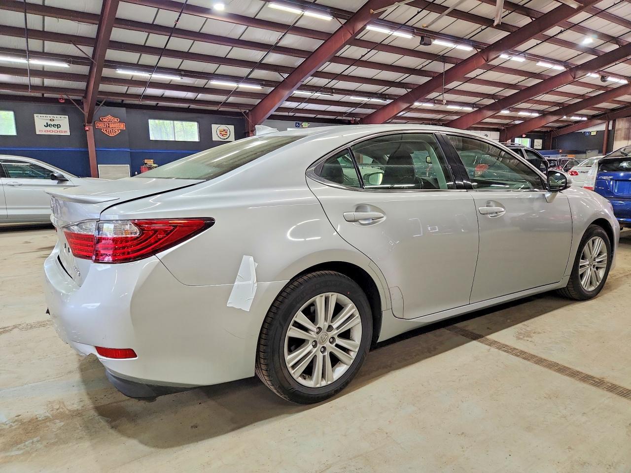 2015 Lexus Es 350 - Фото 3