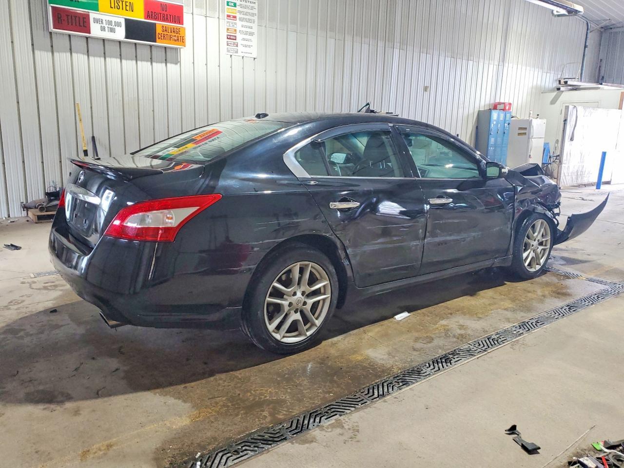 2011 Nissan Maxima 3.5 S - Фото 3