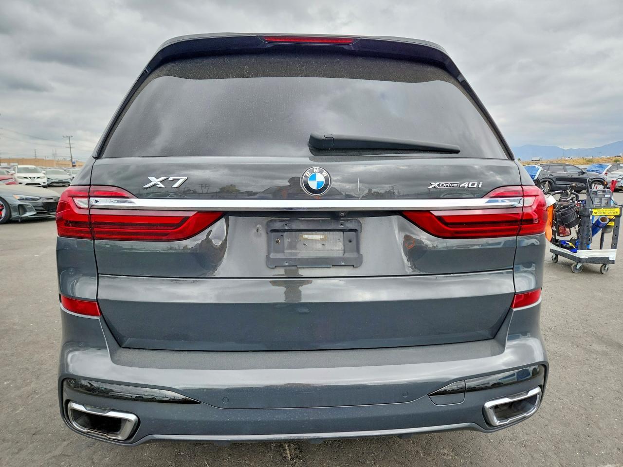2021 BMW X7 xDrive40I - Фото 6