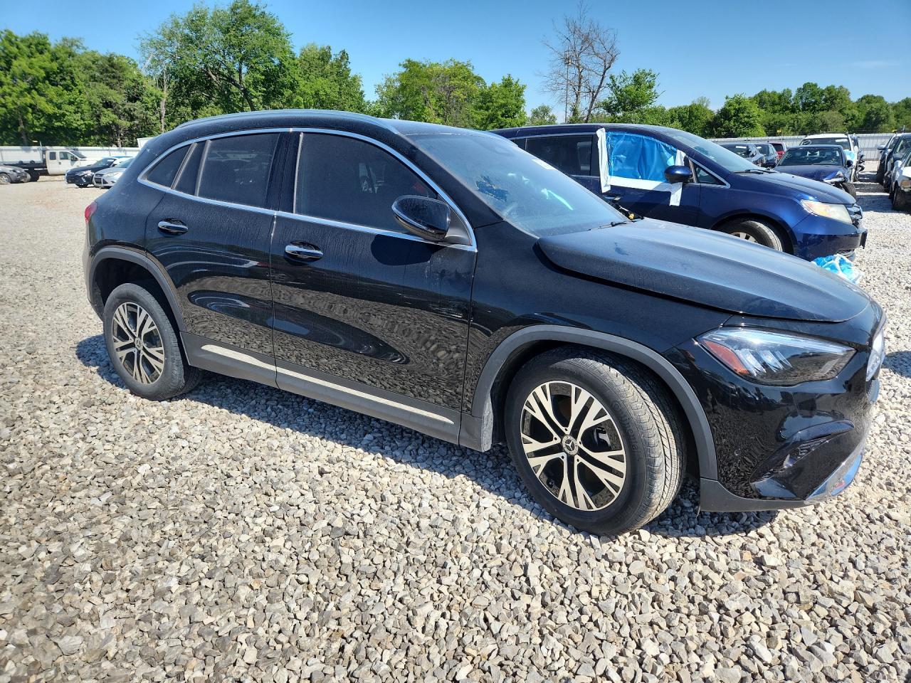 2025 Mercedes-Benz Gla 250 4Matic - Фото 4