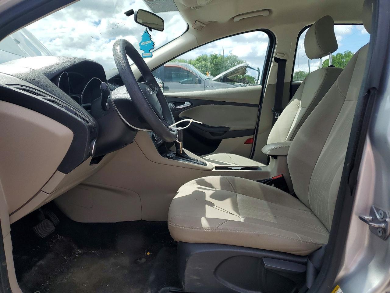 2017 Ford Focus Se - Image 7