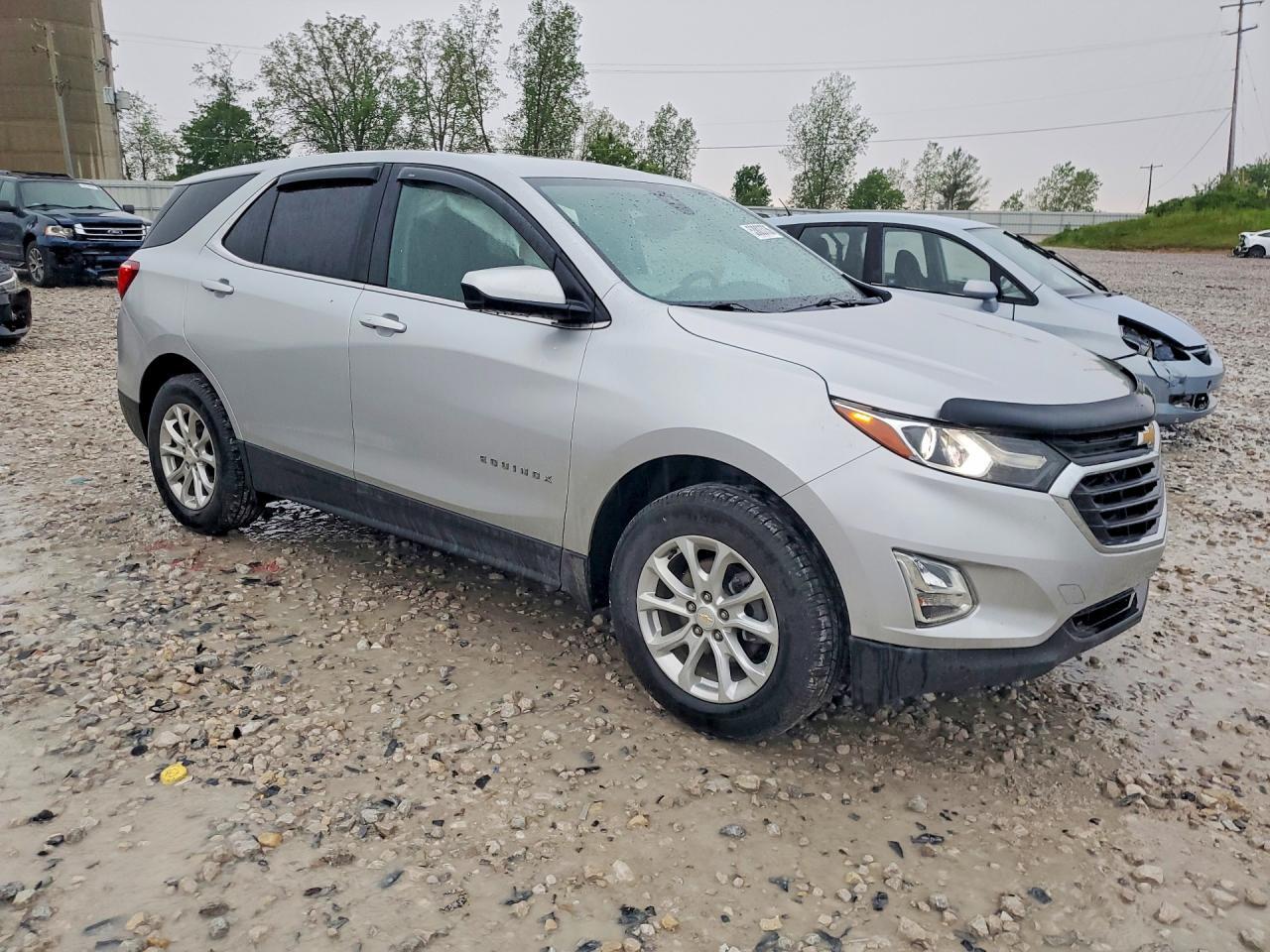 2020 Chevrolet Equinox Lt - Фото 4