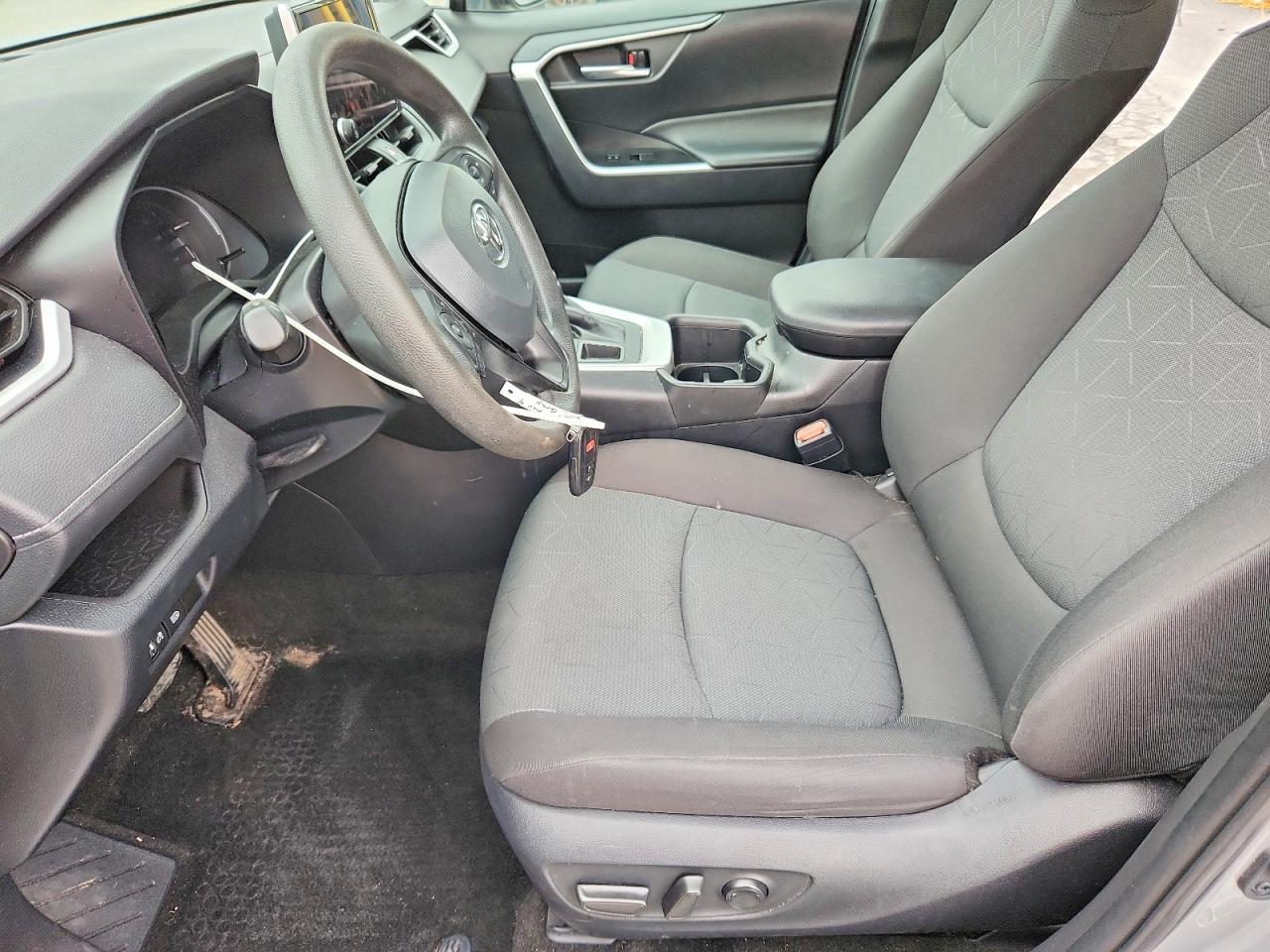 2024 Toyota Rav4 Xle - Image 7