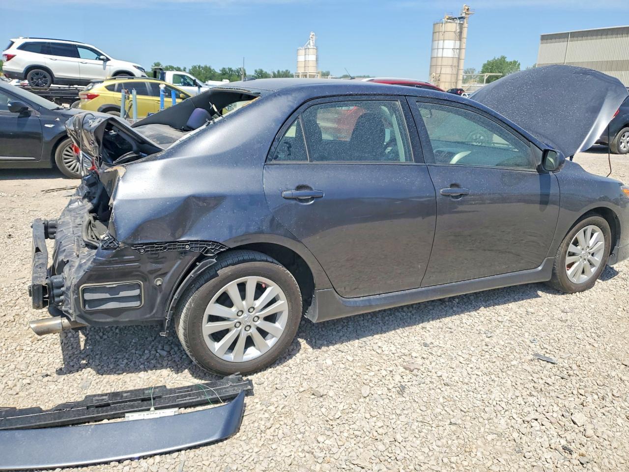2010 Toyota Corolla S - Image 3