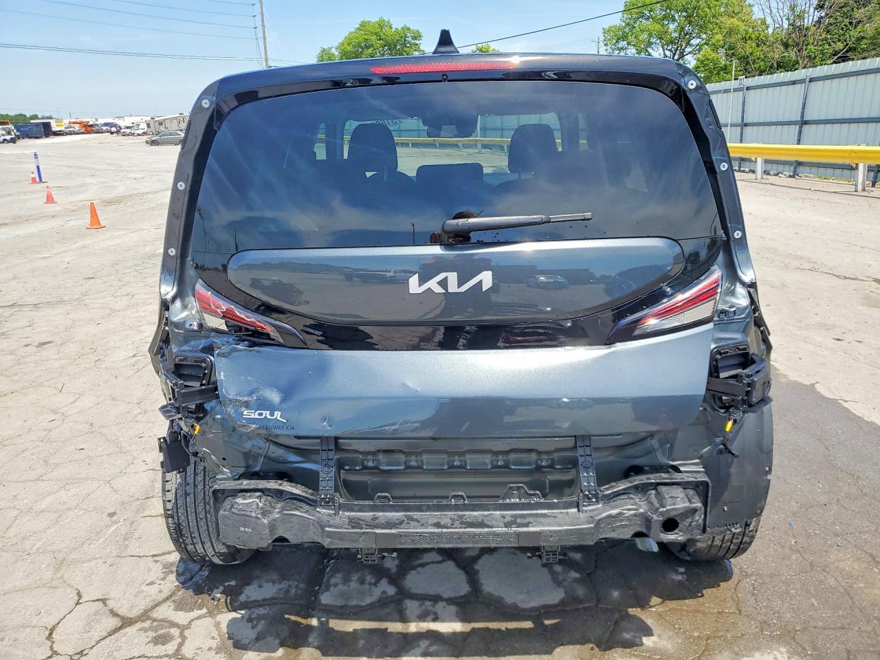 2025 Kia Soul Lx - Фото 6
