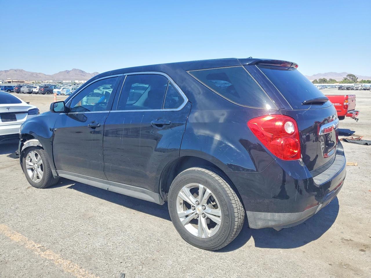 2013 Chevrolet Equinox Ls - Фото 2