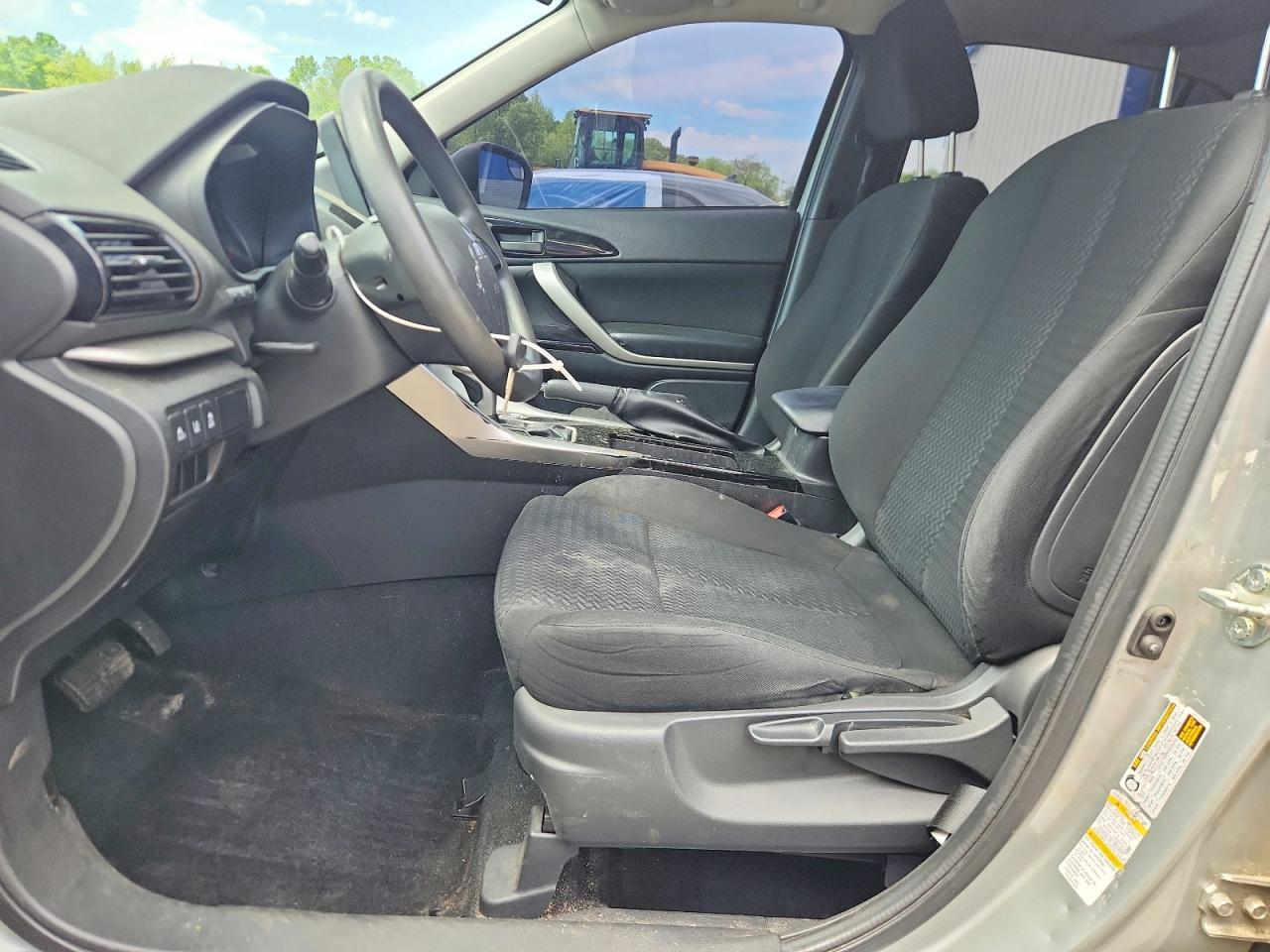 2023 Mitsubishi Eclipse Cross Le - Фото 7