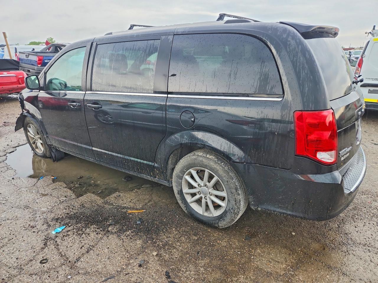 2019 Dodge Grand Caravan Sxt - Фото 2