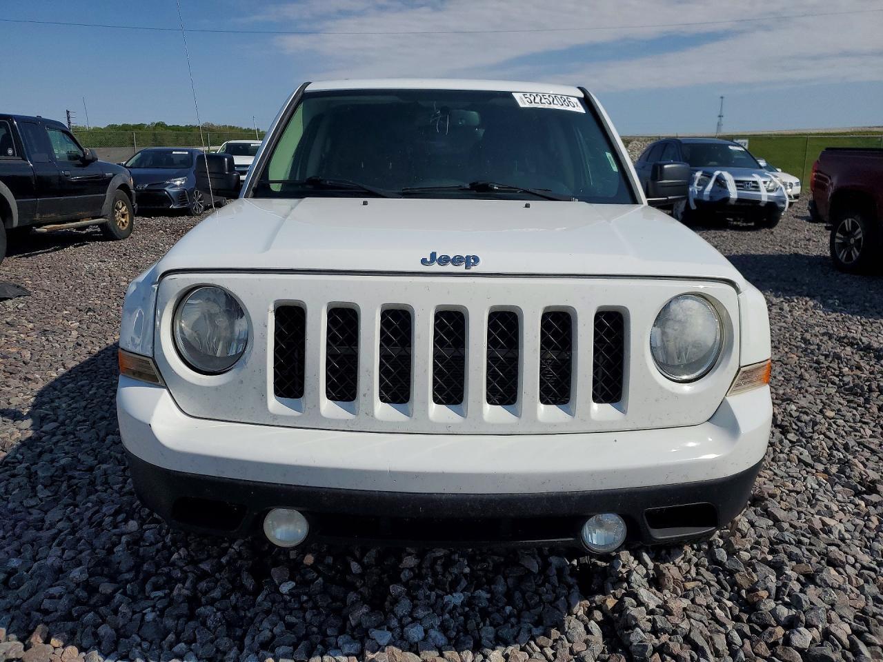 2014 Jeep Patriot Latitude - Image 5
