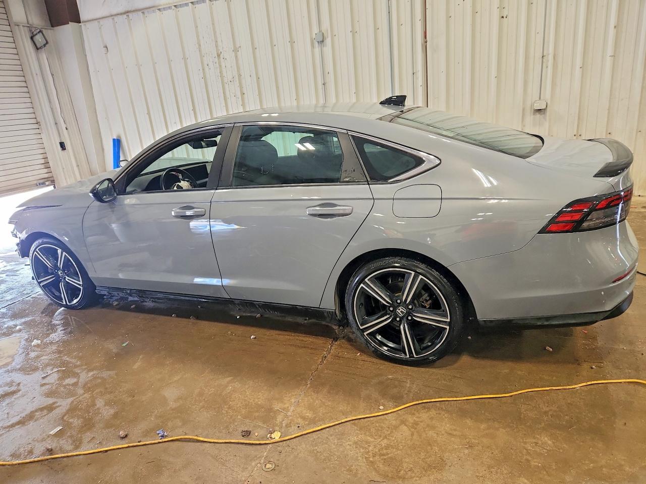 2023 Honda Accord Hybrid Sport - Фото 2