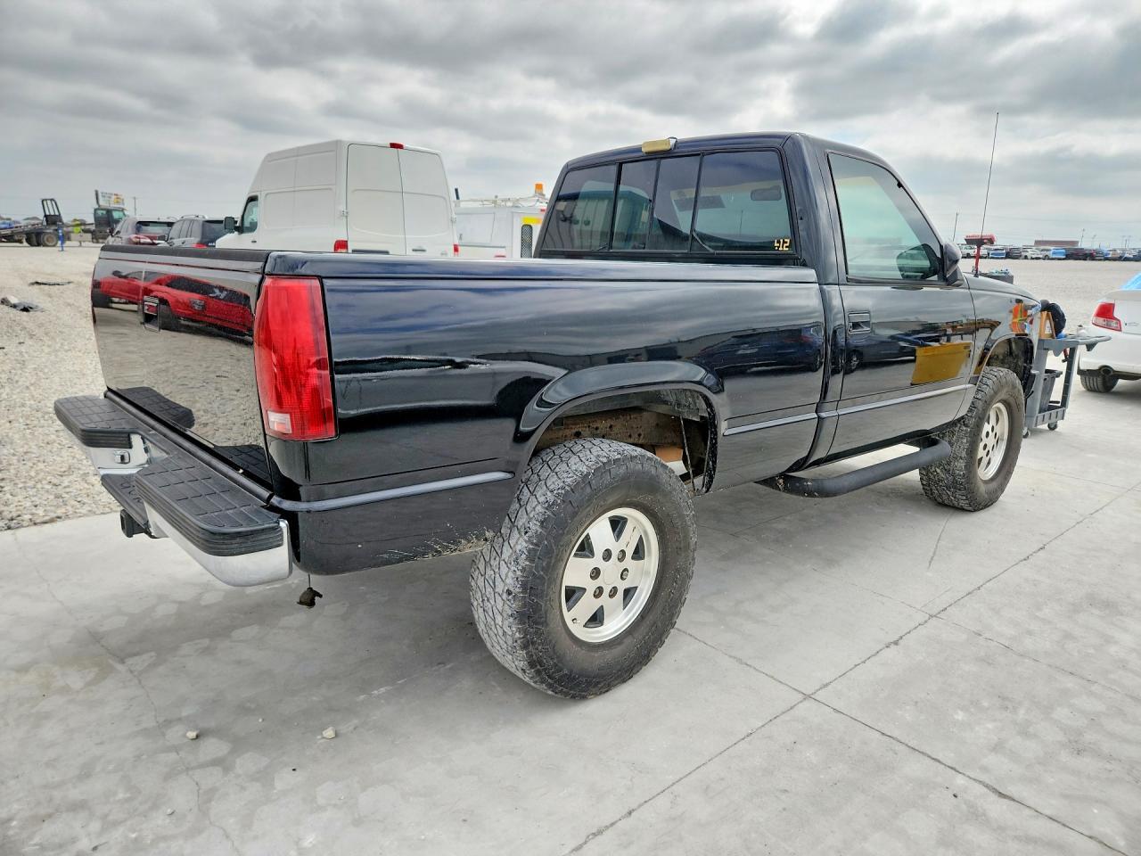 1989 Chevrolet Gmt-400 K1500 - Фото 3