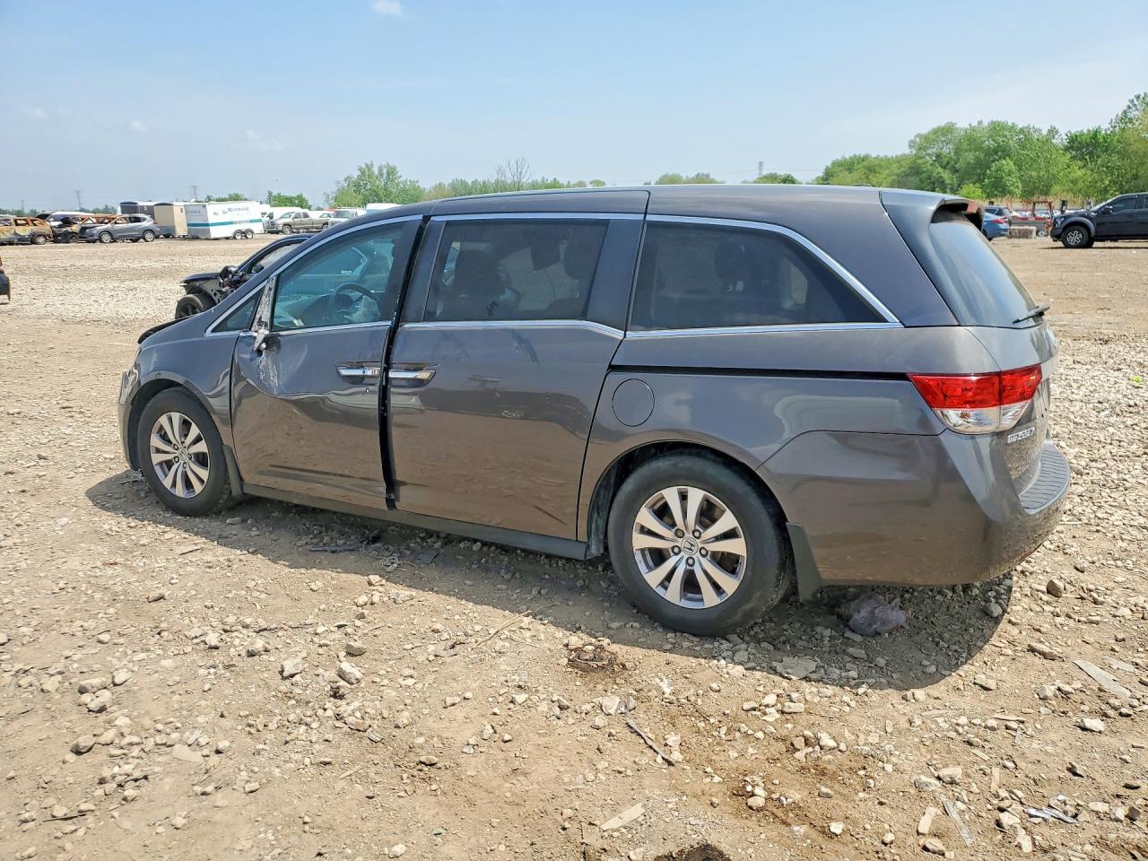 2015 Honda Odyssey Exl - Image 2