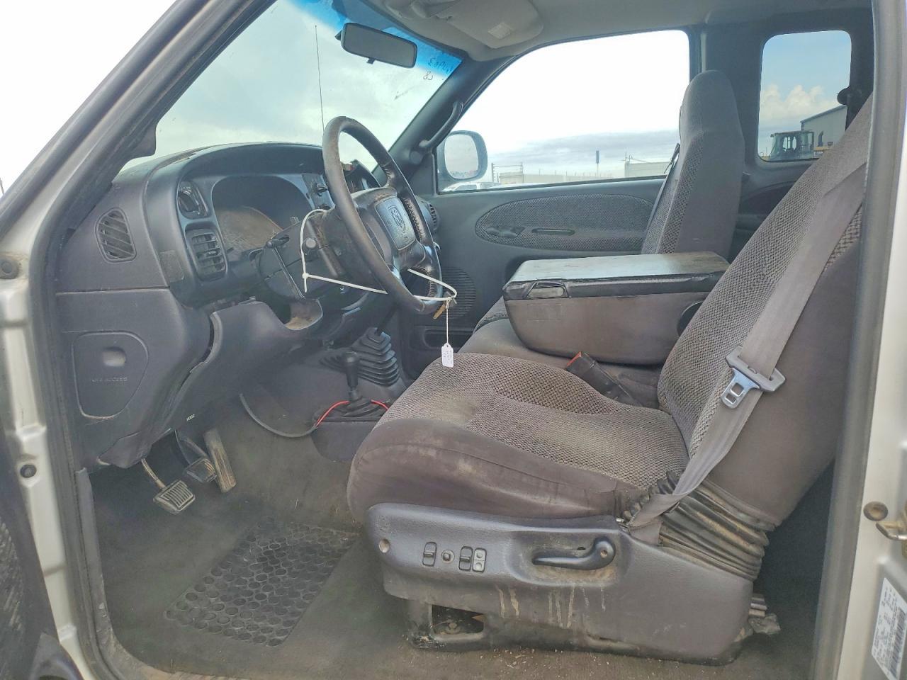 2002 Dodge Ram 2500 - Фото 7