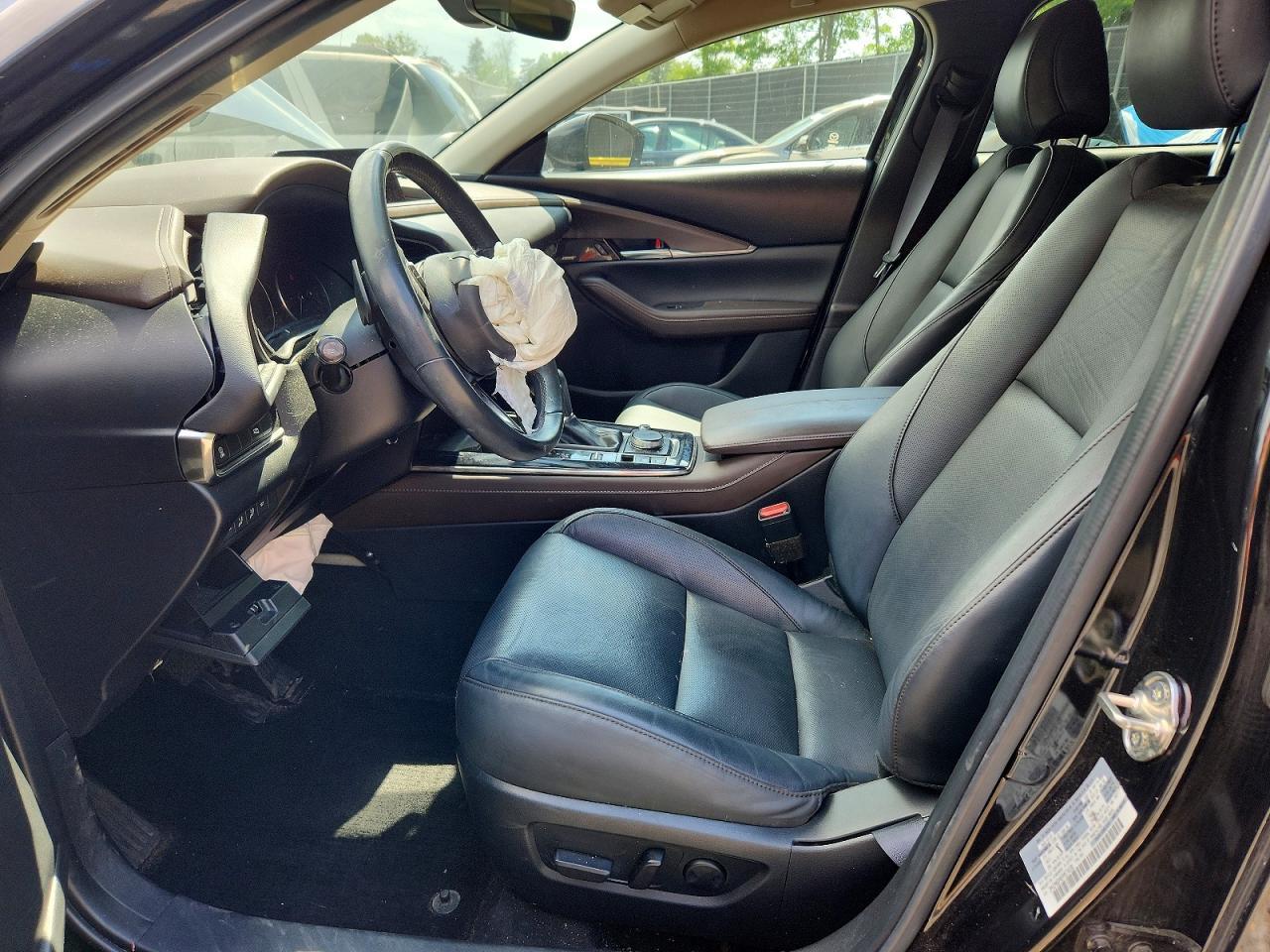 2023 Mazda Cx-30 Premium - Image 7