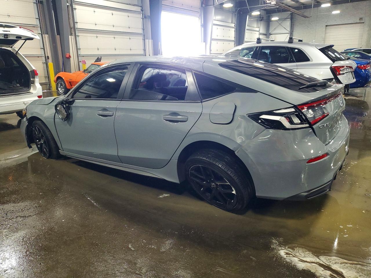 2025 Honda Civic Sport - Фото 2