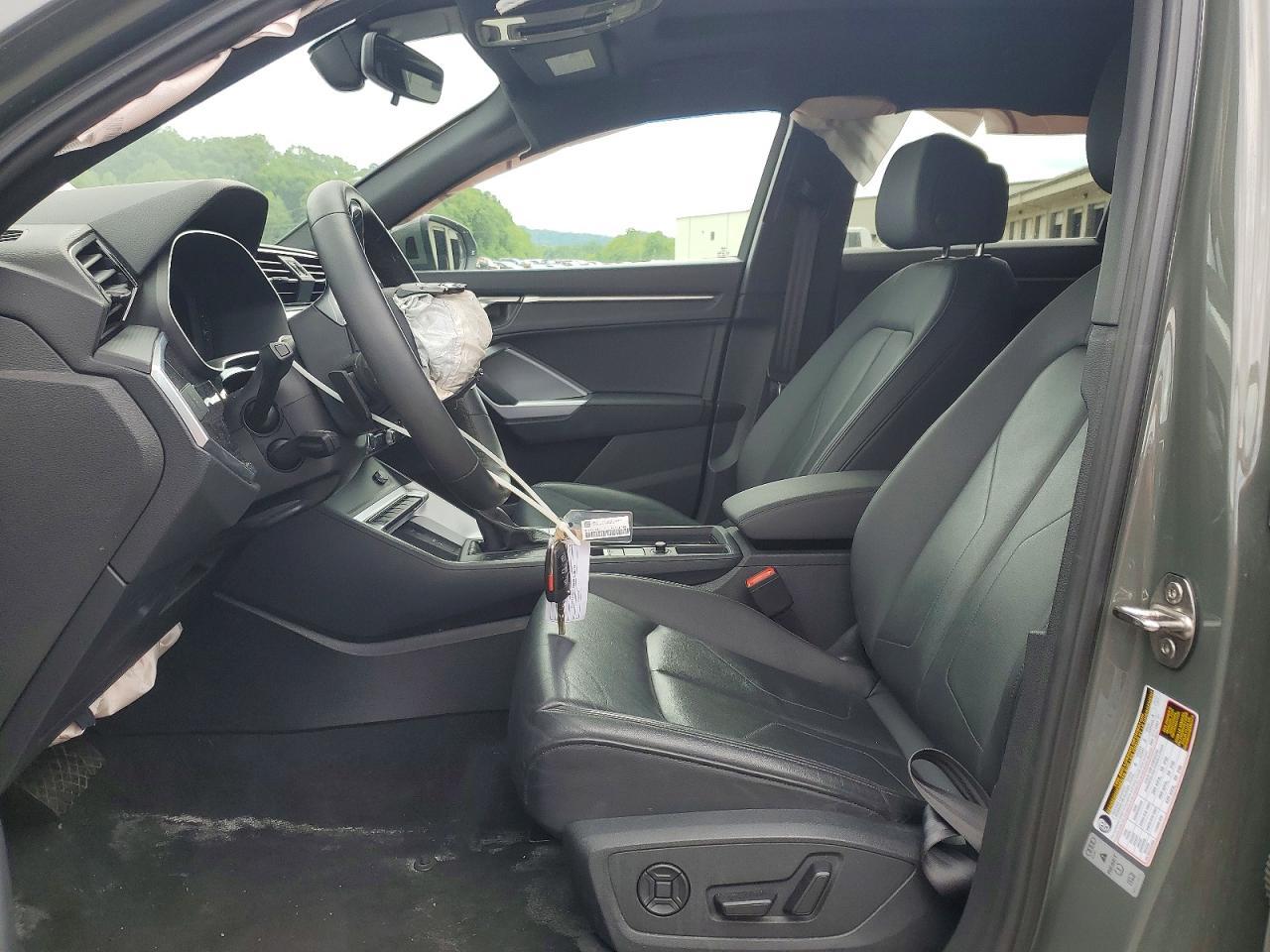 2025 Audi Q3 Premium S Line 45 - Фото 7
