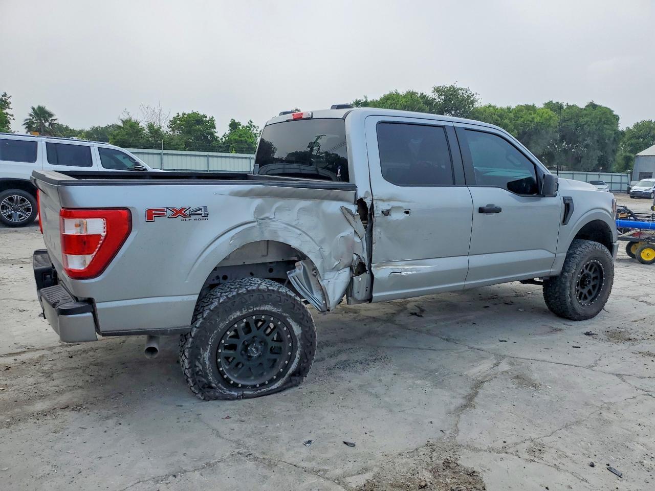 2023 Ford F150 Supercrew - Фото 3
