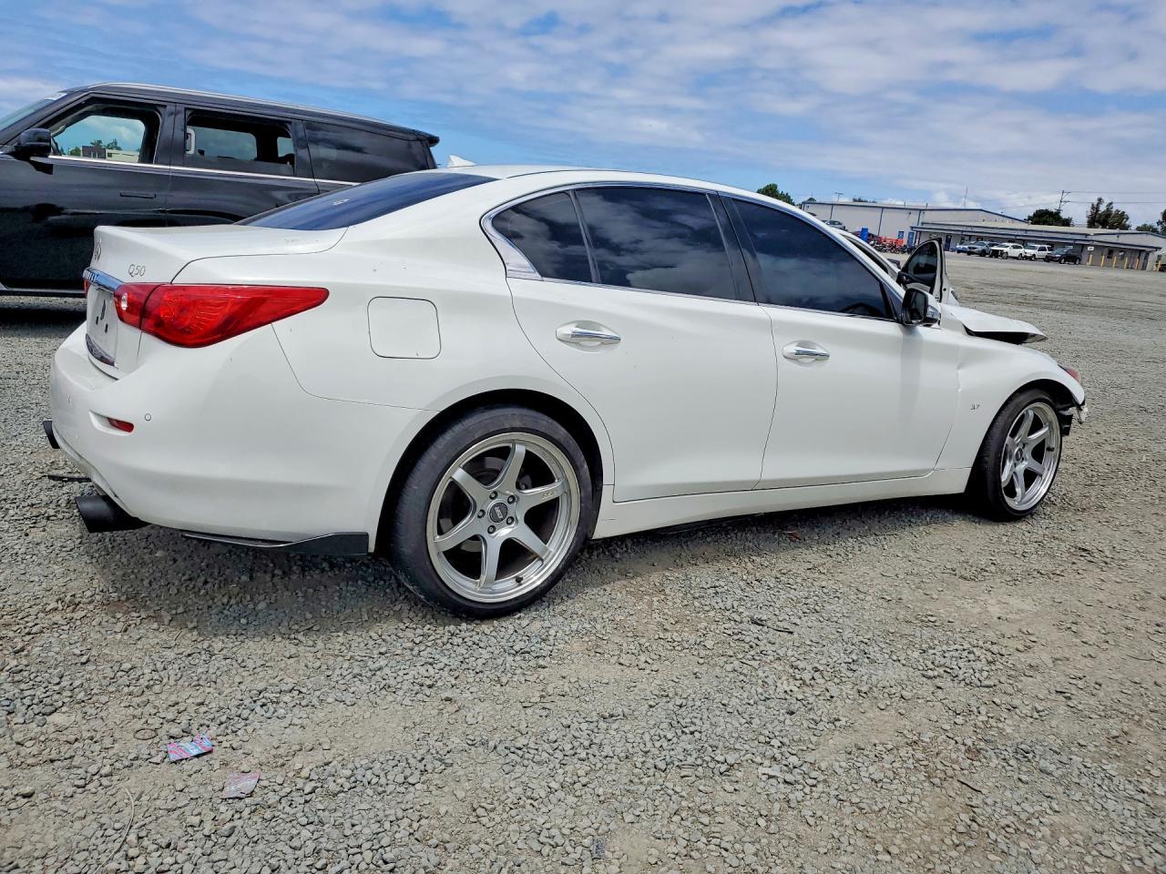2014 Infiniti Q50 Base - Фото 3