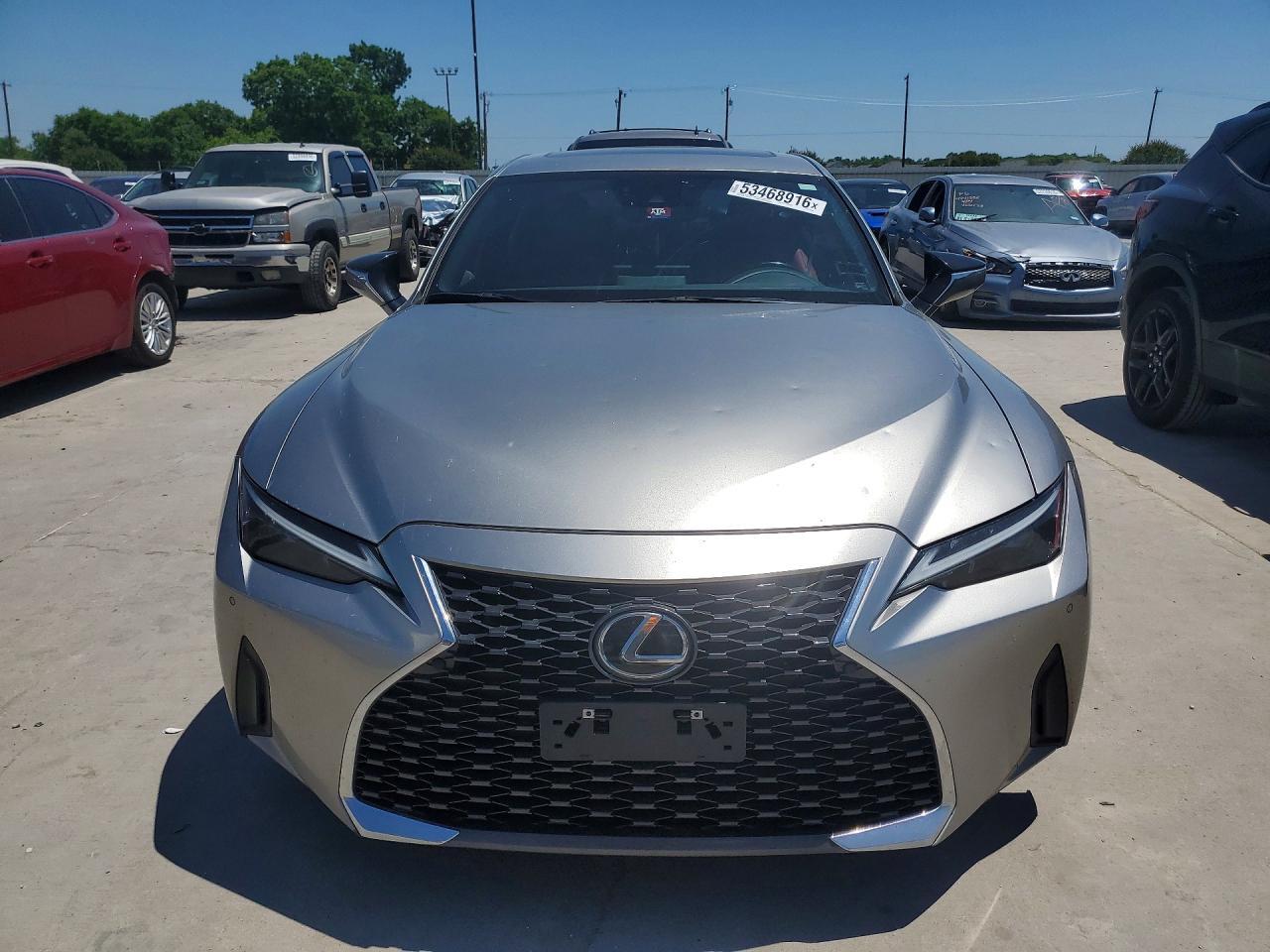 2021 Lexus Is 300 - Фото 5