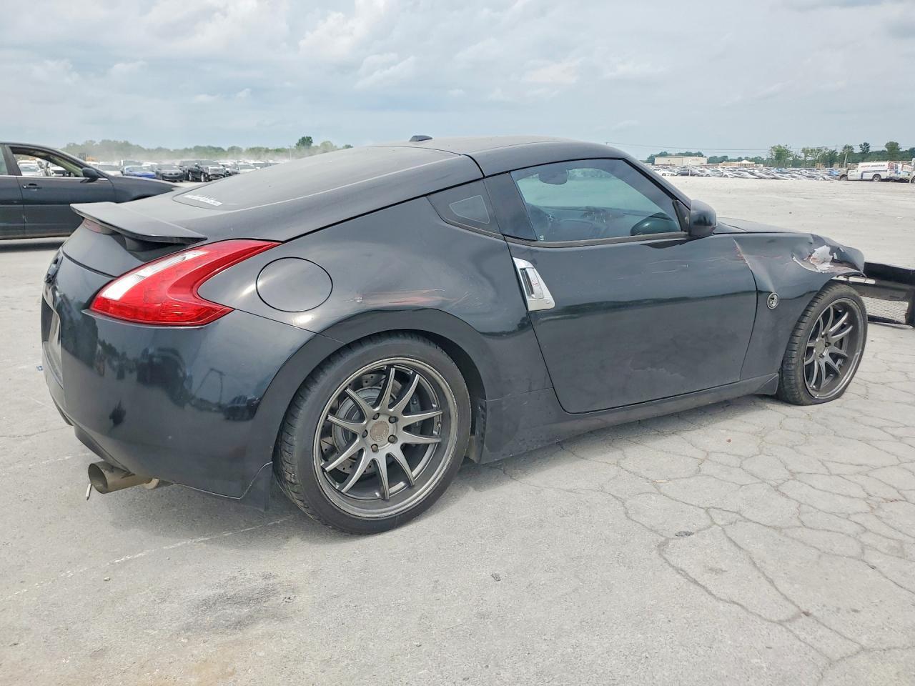 2012 Nissan 370Z Base - Фото 3