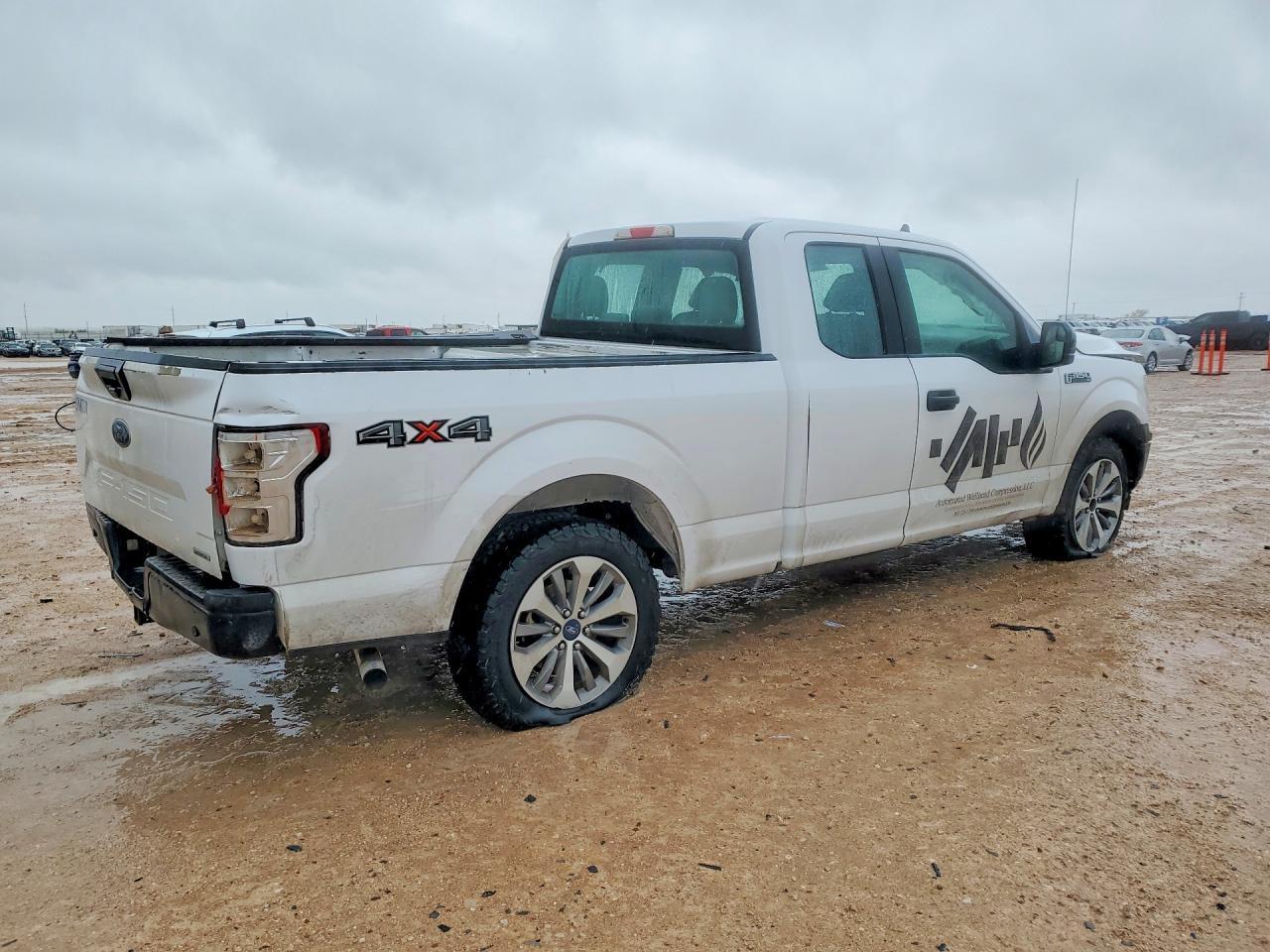 2020 Ford F150 Super Cab - Фото 3